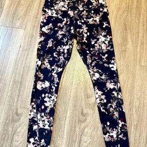 Athleta Floral Leggings - Navy and White